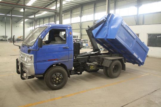 點擊查看詳細信息<br>標題：鉤臂式垃圾車 閱讀次數：4606